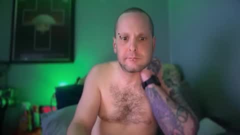 hand_banana_420 online show from 04-22-26, 04:48