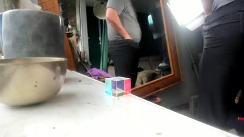 handncocknocum online show from 12-25-24, 12:15