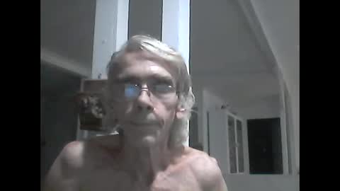 Snapshot of handshappyfu1 chatting on 10-01-25, 06:25 handshappyfu1 online show from 10-01-25, 06:25