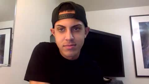 handsome01_ online show from 01-16-26, 01:42