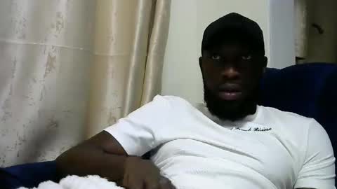 handsome king online show from 12-10-24, 06:17