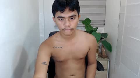 Snapshot of handsome_vanana chatting on 03-04-25, 03:48 handsome_vanana online show from 03-04-25, 03:48