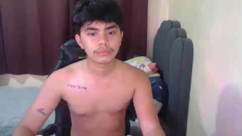 handsome_vanana online show from 10-22-25, 06:35