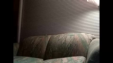 handsomedaddy198923 online show from 10-24-25, 07:38