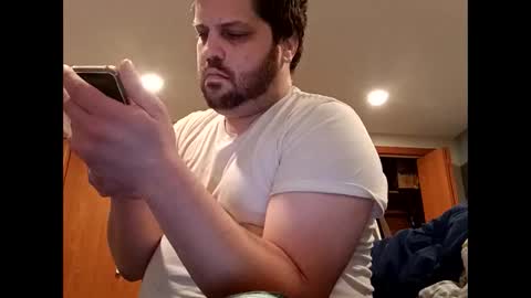 handsomedaddy198923 online show from 11-10-25, 06:18