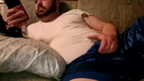 Handsomedaddy198923 online show from 04-25-26, 06:16