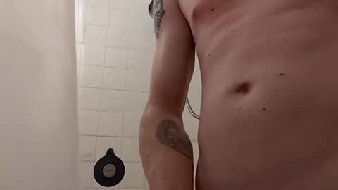 Snapshot of handsomerob42 chatting on 10-11-25, 02:37 handsomerob42 online show from 10-11-25, 02:37