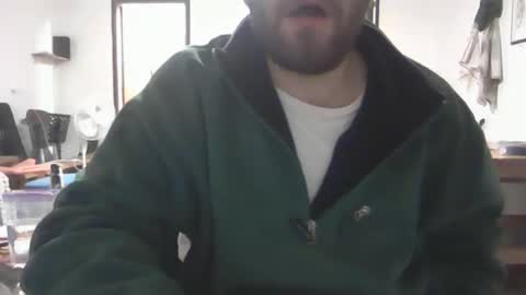 Snapshot of handyboy991 chatting on 12-16-25, 08:14 handyboy991 online show from 12-16-25, 08:14