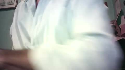 handymanforyou177322 online show from 09-25-25, 09:29