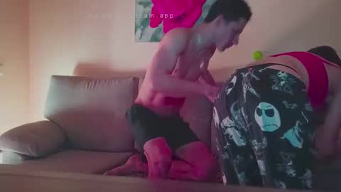 Snapshot of hane40 chatting on 12-14-25, 01:38 hane40 online show from 12-14-25, 01:38