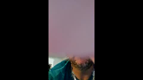 Snapshot of hanes1711 chatting on 06-02-26, 11:07 hanes1711 online show from 06-02-26, 11:07