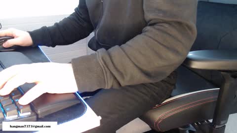 Hangman online show from 01-27-25, 11:22