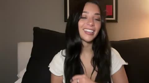 Vanessa online show from 06-25-26, 03:28
