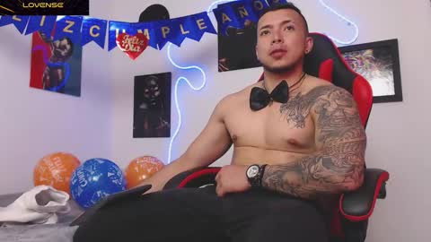 Snapshot of hank_fuller01 chatting on 03-27-26, 12:27 Hank online show from 03-27-26, 12:27