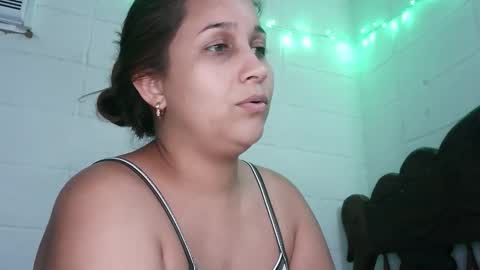 Snapshot of hankalanna chatting on 11-09-25, 10:41 Hank alanna online show from 11-09-25, 10:41