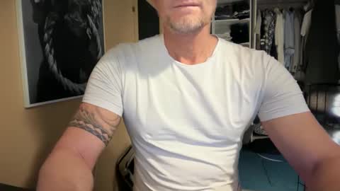 hanky online show from 12-30-24, 09:48