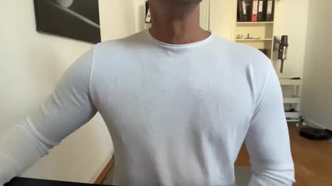 hanky online show from 10-01-25, 09:37