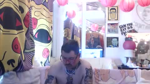 Snapshot of hankrams chatting on 04-11-26, 07:18 hank rams online show from 04-11-26, 07:18