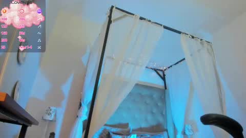 Snapshot of hanna__becker chatting on 09-28-25, 03:12 hanna online show from 09-28-25, 03:12