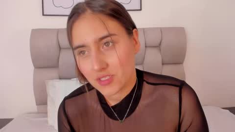Snapshot of hanna__evans_ chatting on 09-14-25, 03:11 hanna__evans_ online show from 09-14-25, 03:11