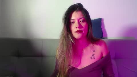 Hanna  online show from 03-09-26, 10:58