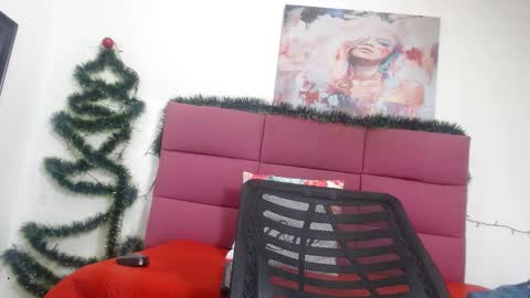 Snapshot of hanna__palmer1 chatting on 01-02-25, 07:07 Hanna Palmer online show from 01-02-25, 07:07