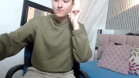 Hanna Palmer online show from 02-15-26, 04:58