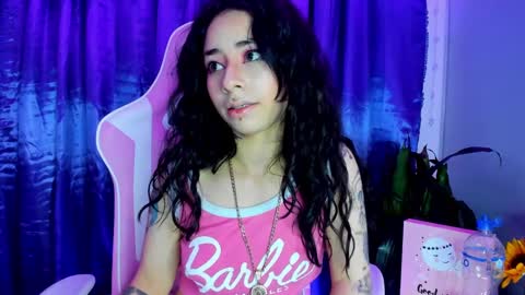 Snapshot of hanna_azumi_ chatting on 01-04-25, 04:44 hanna online show from 01-04-25, 04:44