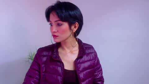 Sara online show from 12-30-24, 01:58