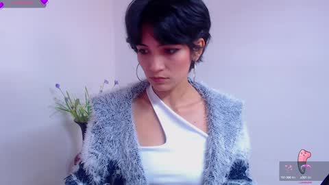 Sara online show from 01-26-25, 05:34