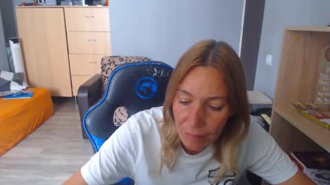 hanna_ha online show from 09-11-25, 12:27