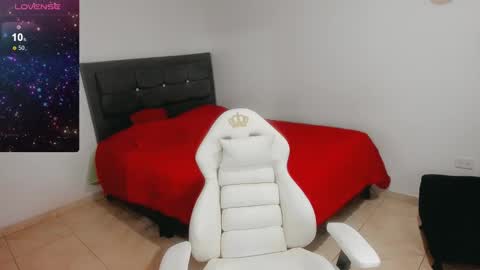 hanna_hottxx online show from 02-15-25, 07:06