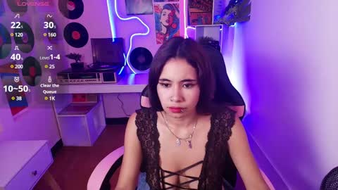 Snapshot of hanna_jhoonson chatting on 03-08-25, 07:49 Isabella online show from 03-08-25, 07:49