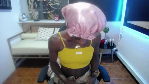 Snapshot of hanna_lamber chatting on 12-04-24, 10:02 hanna_lamber online show from 12-04-24, 10:02