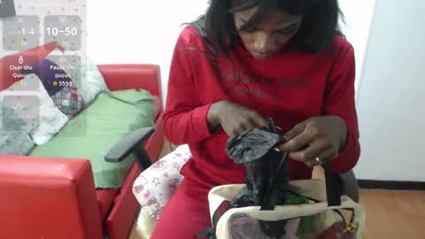 hanna_lamber online show from 05-07-26, 11:04