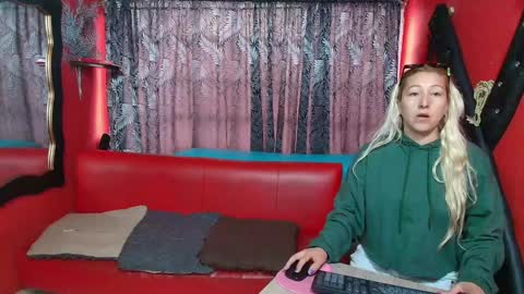 Hanna online show from 02-07-25, 12:28