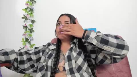 Camila online show from 02-13-25, 10:54