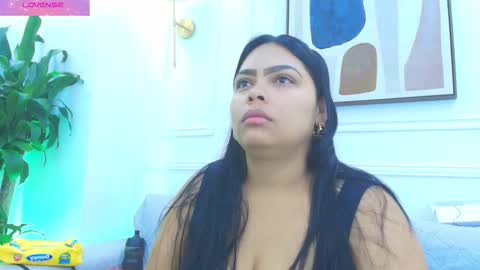HANNA SOFIA online show from 01-17-26, 10:42
