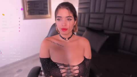 Hanna  online show from 02-04-25, 08:28