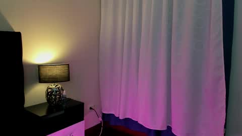 hanna_vell11 online show from 05-02-26, 02:38