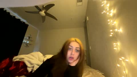 Snapshot of hannababy23 chatting on 10-14-25, 07:47 hannababy23 online show from 10-14-25, 07:47