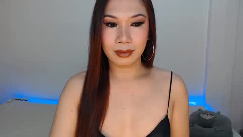 Hannah online show from 12-03-25, 02:41