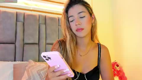 Snapshot of hannabronw chatting on 06-17-26, 11:01 Eliana online show from 06-17-26, 11:01