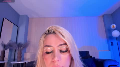 Snapshot of hannaconnor_ chatting on 01-12-25, 08:57 Hanna Connor online show from 01-12-25, 08:57