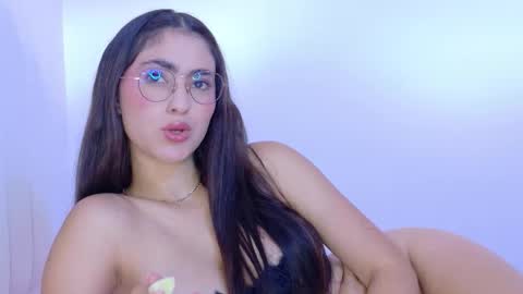 Hanna Connor online show from 12-15-25, 02:32