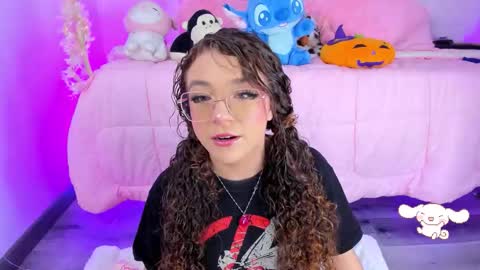 Snapshot of hannacutegod chatting on 01-11-26, 11:10 hannacutegod online show from 01-11-26, 11:10