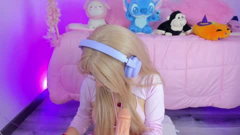 Snapshot of hannacutegod chatting on 03-29-26, 05:18 hannacutegod online show from 03-29-26, 05:18