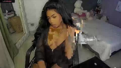 Snapshot of hannaebony chatting on 04-16-26, 01:39 Vanessa Ebony online show from 04-16-26, 01:39