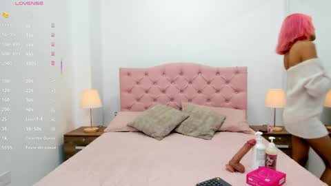 Hannah online show from 03-26-26, 07:52