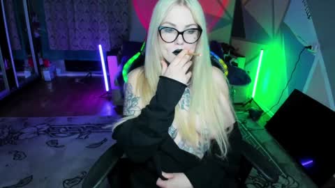 Hannah online show from 02-06-25, 01:27